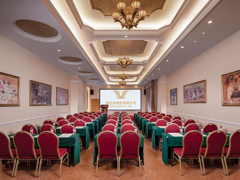 Vienna International Hotel - Long Hua Wan Zhong Cheng Branch เซินเจิ้น ภายนอก รูปภาพ