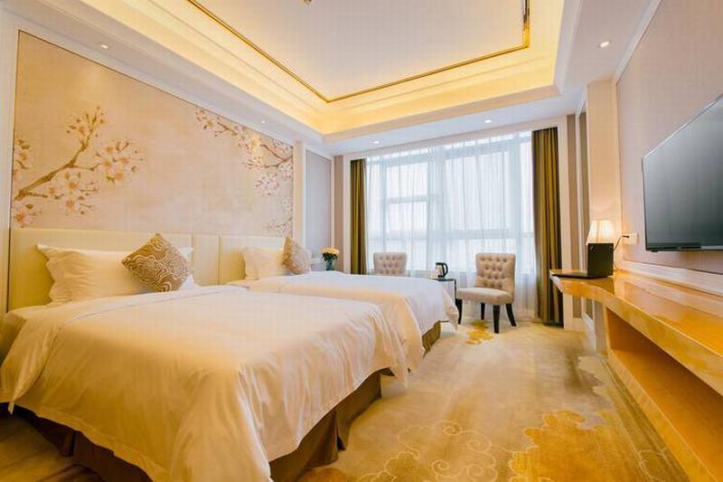 Vienna International Hotel - Long Hua Wan Zhong Cheng Branch เซินเจิ้น ภายนอก รูปภาพ