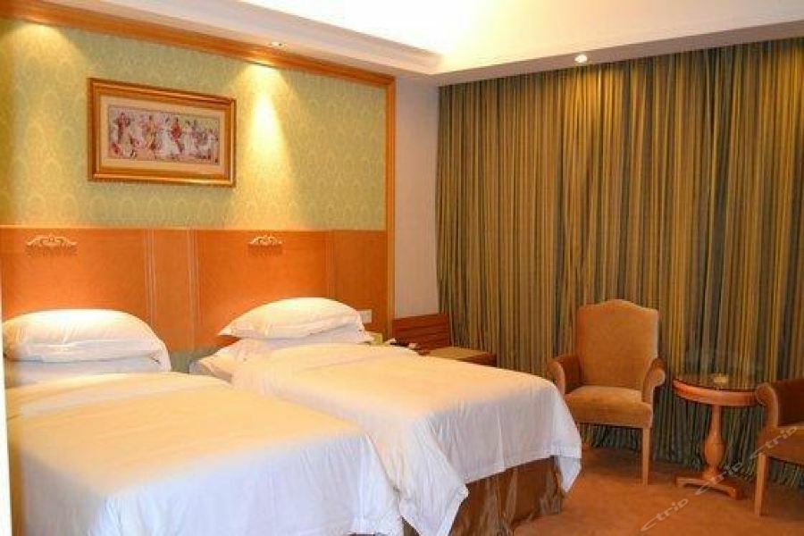 Vienna International Hotel - Long Hua Wan Zhong Cheng Branch เซินเจิ้น ภายนอก รูปภาพ