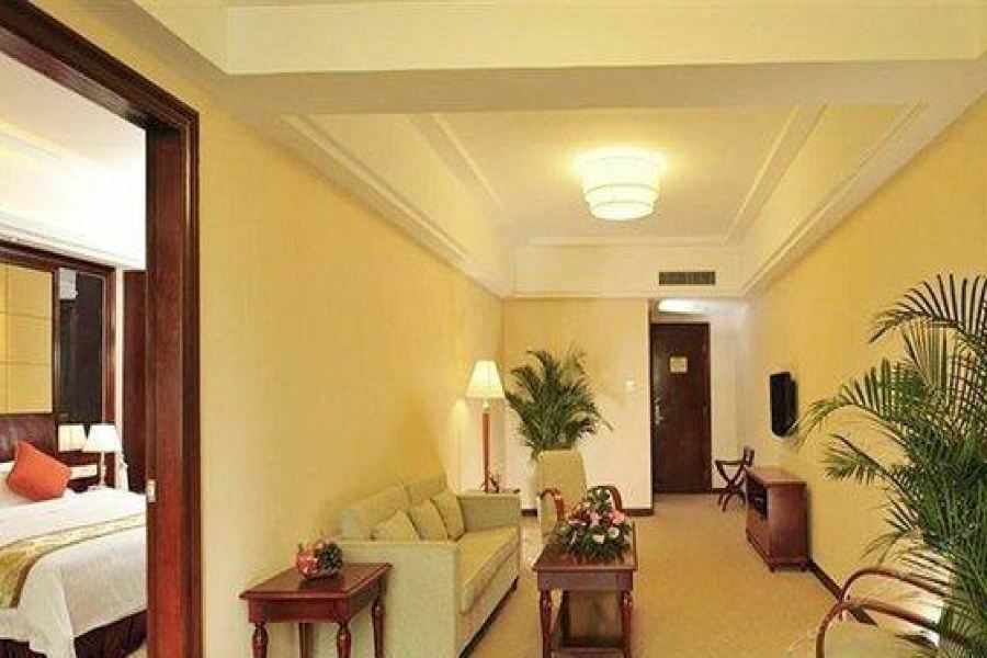 Vienna International Hotel - Long Hua Wan Zhong Cheng Branch เซินเจิ้น ภายนอก รูปภาพ