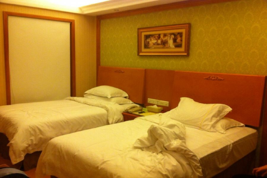 Vienna International Hotel - Long Hua Wan Zhong Cheng Branch เซินเจิ้น ภายนอก รูปภาพ