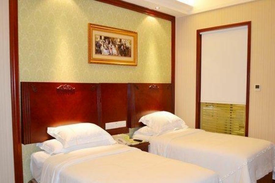 Vienna International Hotel - Long Hua Wan Zhong Cheng Branch เซินเจิ้น ภายนอก รูปภาพ