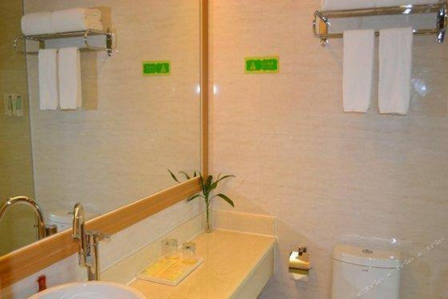 Vienna International Hotel - Long Hua Wan Zhong Cheng Branch เซินเจิ้น ภายนอก รูปภาพ